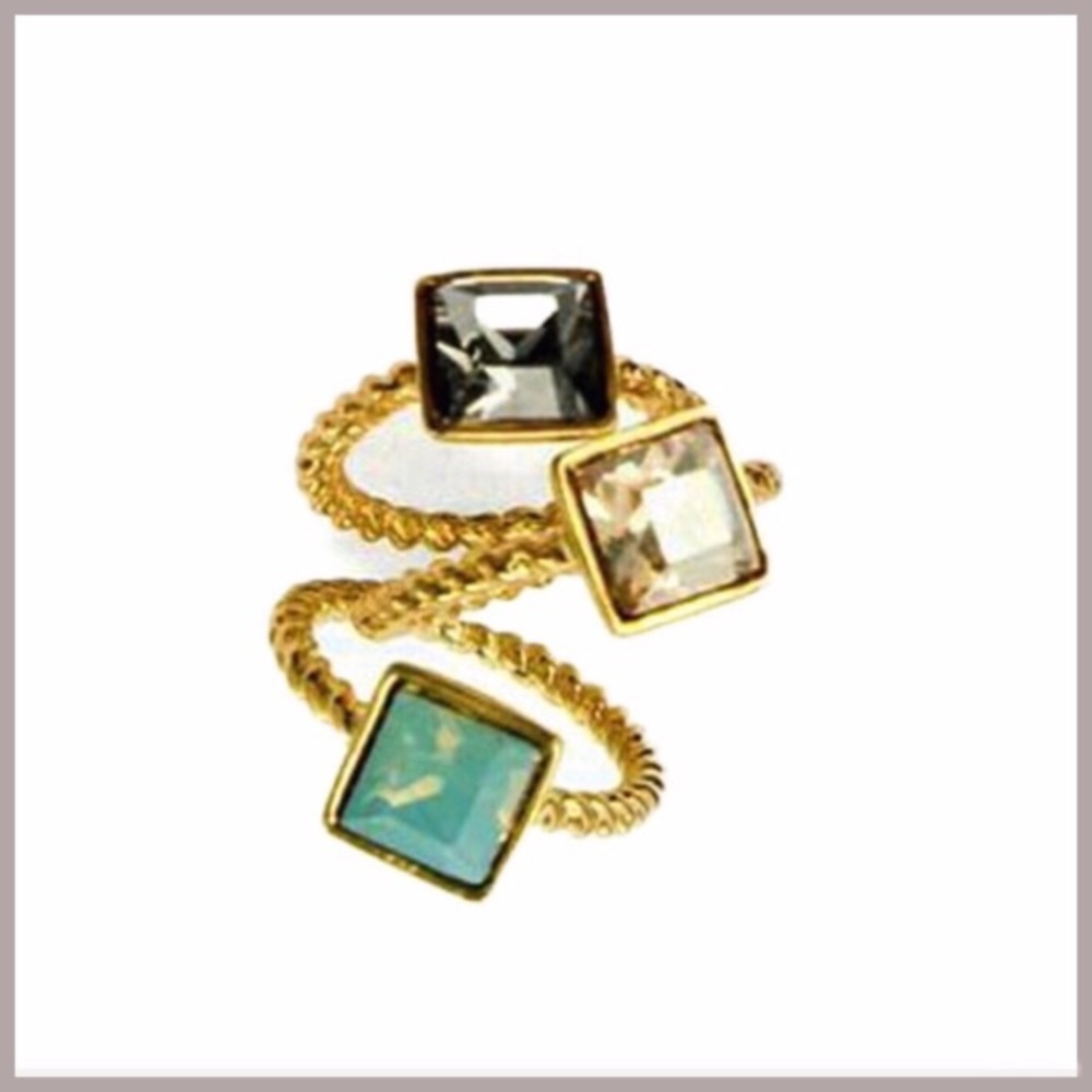 Jessica Elliott‎ Swarovski Square Solitaire Rings